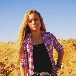 Meet your Posher, Stefanie